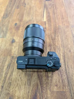 Sony Alpha 6500 + Sony FE 35MM Zeiss Lens