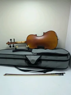 SANDNER DYNASTY 300 VIOLIN - SIZE 4/4