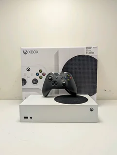 XBOX SERIES S DIGITAL GAMING CONSOLE - 512GB