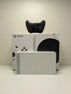 XBOX SERIES S DIGITAL GAMING CONSOLE - 512GB