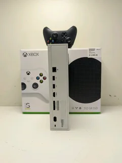 XBOX SERIES S DIGITAL GAMING CONSOLE - 512GB