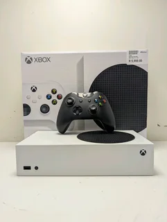 XBOX SERIES S DIGITAL GAMING CONSOLE - 512GB
