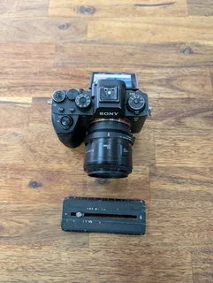 SONY ALPHA A9 MK II MIRRORLESS CAMERA &#43; 50MM STM LENS