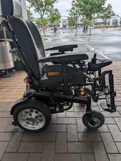 ENDURA TRANSFORM PTR 20-INCH 51CM ELECTRIC WHEELCHAIR