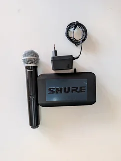 Shure Blx4 Wireless Receiver &#43; Shure Blx2 Wireless Microphone