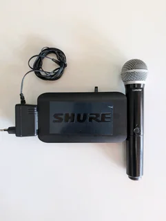 Shure Blx4 Wireless Receiver &#43; Shure Blx2 Wireless Microphone