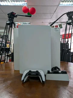 Sony Gaming Console | Ps5 | Digital Edition | 1 Controller | Charging Dock