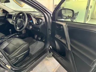 2016 TOYOTA RAV4 2.0 GX A/T