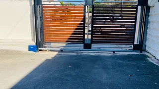 Gates and balustrades