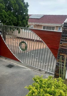 Gates and balustrades