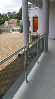 Gates and balustrades