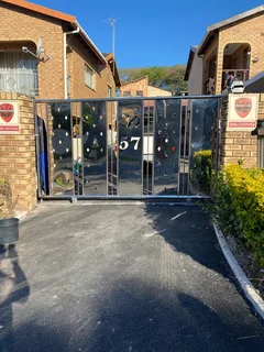 Gates and balustrades