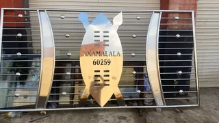 Gates and balustrades