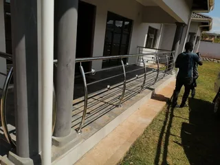 Gates and balustrades