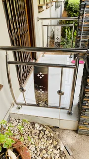 Fence and balustrades