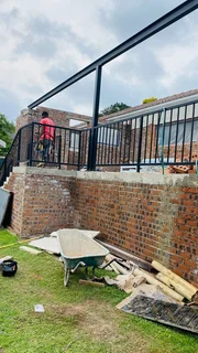 Gates and balustrades