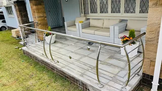 Gates and balustrades