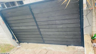 Gates and balustrades