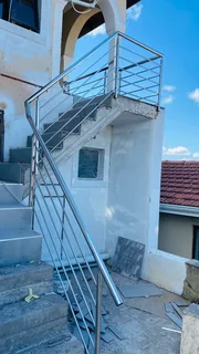 Gates and balustrades