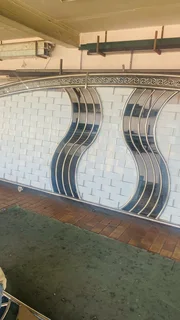 Gates and balustrades