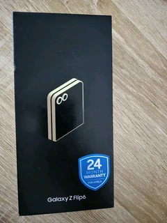 Yellow Samsung Galaxy Zflip 6