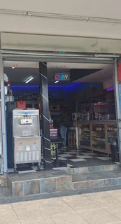 Tavern and Bottlestore (Parys)