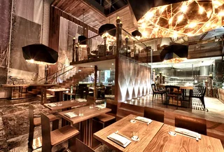 Prime Well-Known Franchised Restaurant/Bar In Cape Town FOR SALE