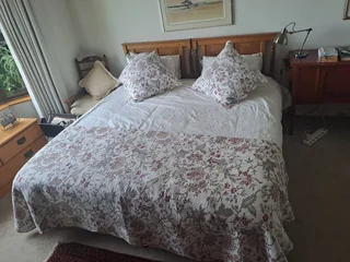 KING SIZE bed