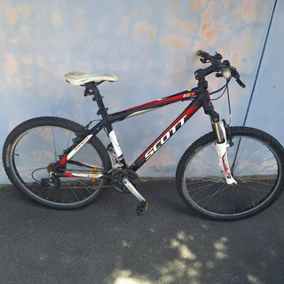 Scott mountain bicycle, medium, 21 speed shimano, serviced, bargain