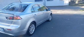 2009 mitsubishi lancer 2.0 gls