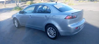 2009 mitsubishi lancer 2.0 gls