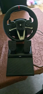 Xbox steering wheel with pedals