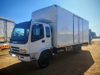 Used 2010 Isuzu Fsp 8 Ton Box Body Truck For Sale