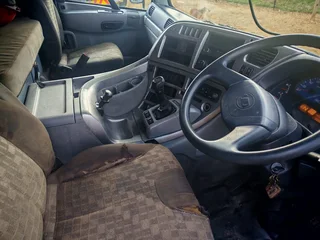 USED 2014 UD CW 26-450 10M3 TIPPER TRUCK FOR SALE