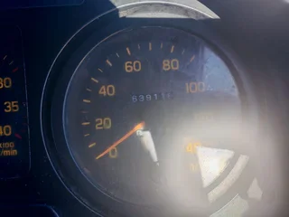 USED 2010 ISUZU FSP 8 TON BOX BODY TRUCK FOR SALE