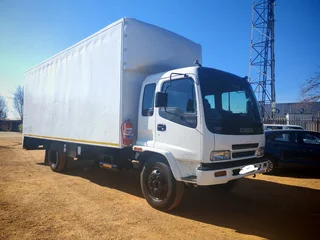 USED 2010 ISUZU FSP 8 TON BOX BODY TRUCK FOR SALE