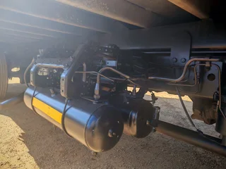 USED 2010 ISUZU FSP 8 TON BOX BODY TRUCK FOR SALE