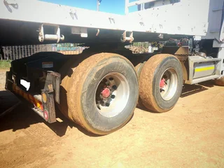 USED 2009 FREIGHTLINER CAT C15-515 FOR SALE