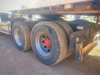 USED 2009 FREIGHTLINER CAT C15-515 FOR SALE