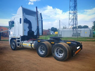 USED 2010 FREIGHTLINER CUMMINS ISX 500 FOR SALE