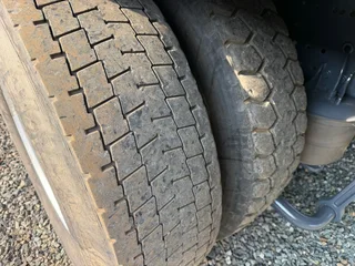 USED 2015 MERCEDES-BENZ 2628 AXOR WITH 8.5M DROPSIDE BODY FOR SALE