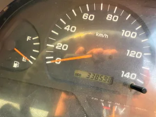 USED 2017 UD 90 TRUCK WITH 8.5M DROPSIDE BODY FOR SALE