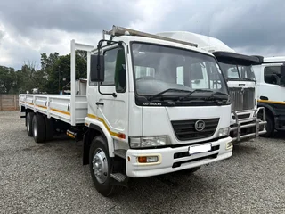 Used 2017 Ud 90 Truck With 8.5m Dropside Body For Sale