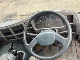 USED 2017 UD 90 TRUCK WITH 8.5M DROPSIDE BODY FOR SALE