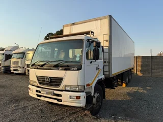 Used 2017 Ud 90 Truck With Fridge Body For Sale