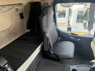 USED 2023 MERCEDES-BENZ ACTROS 2652 FOR SALE (1)