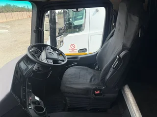 USED 2023 MERCEDES-BENZ ACTROS 2652 FOR SALE (1)