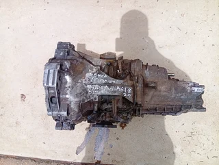 Audi A4 A6 1.8 2.0 b6 5 speed manual gearbox
