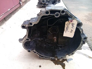 Audi A4 A6 1.8 2.0 b6 5 speed manual gearbox
