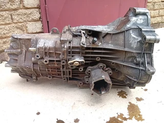 Audi A4 A6 1.8 2.0 b6 5 speed manual gearbox